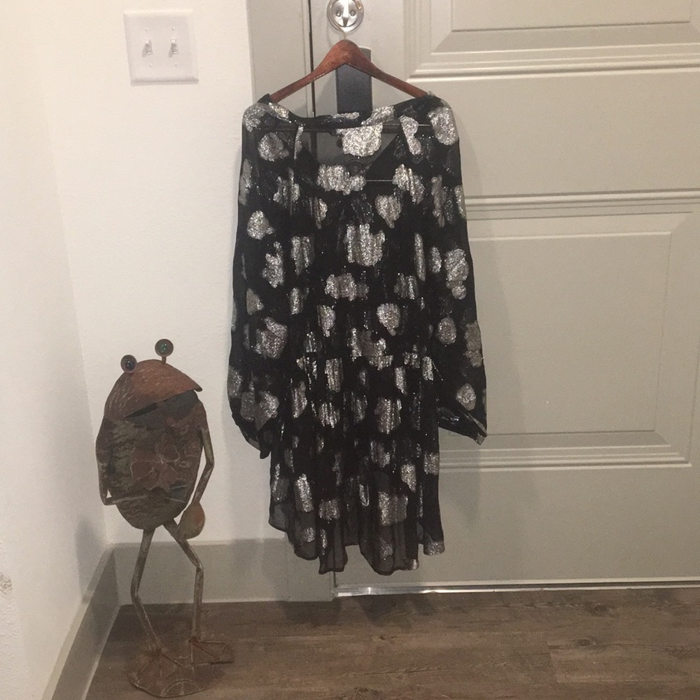 Zara 3/4 Sleeve Glitter Shirt